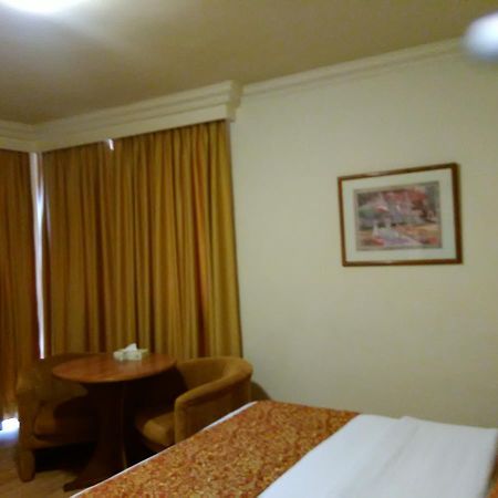 Gardenia Hotel Amman Bagian luar foto