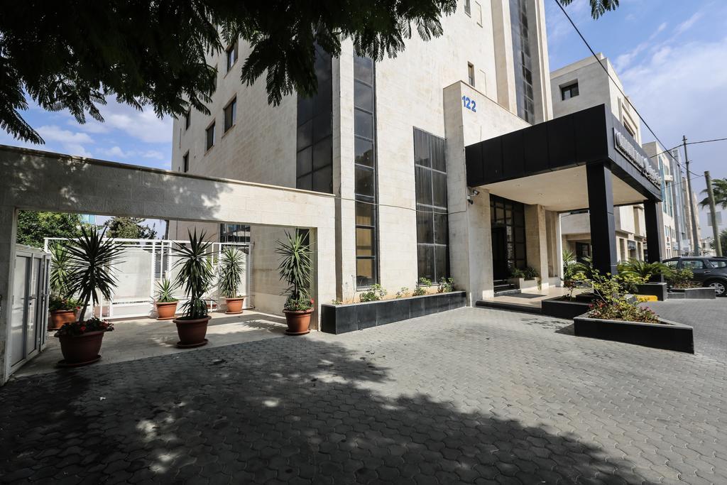 Gardenia Hotel Amman Bagian luar foto